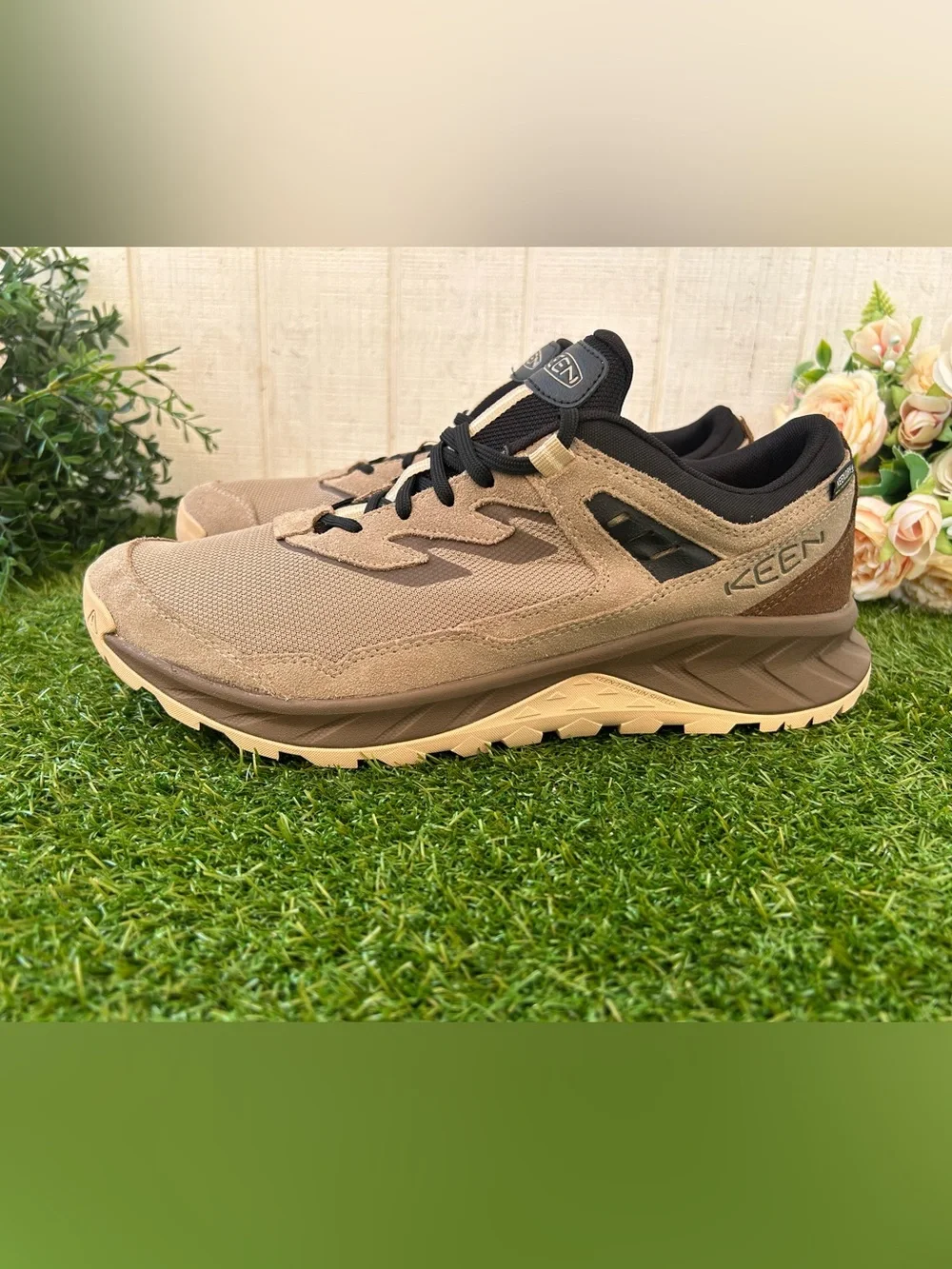 KEEN Men's Hightrail Waterproof Hiking Shoe $150 size 12 like new /no box